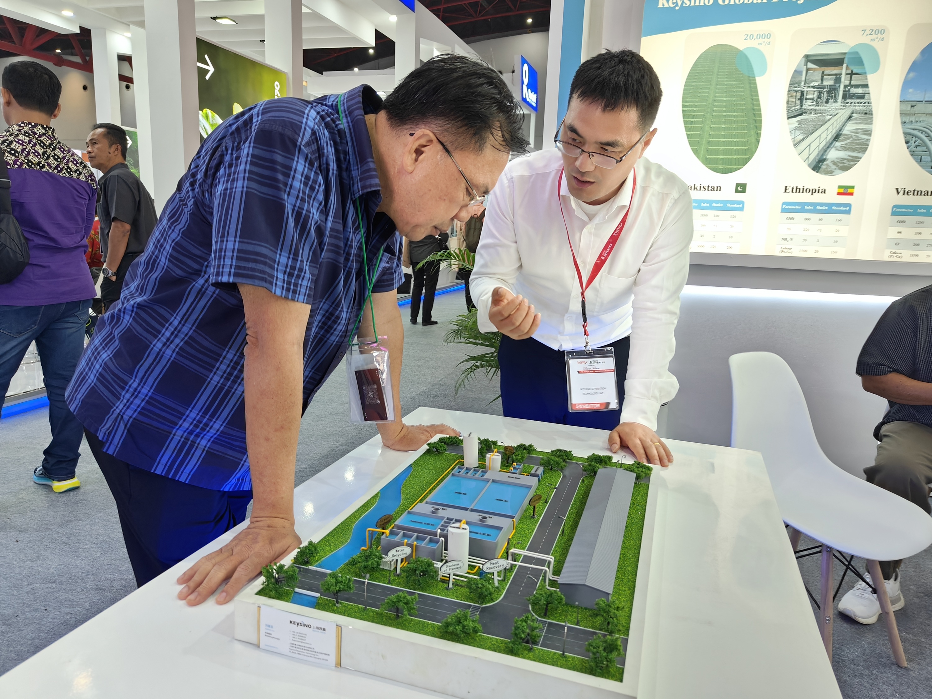 ac44d78fc1de1c3686f2edee7a076e8